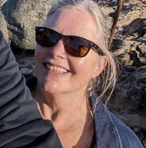 Meet your Posher, Shirley